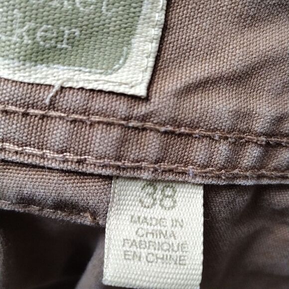 Cabela's cargo shorts  - Picture 4 of 8